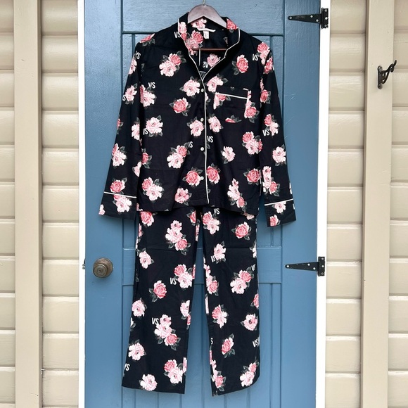 Victoria's Secret Other - Victoria's Secret Black Floral Button
Long Sleeve Pajama Set Women Size …